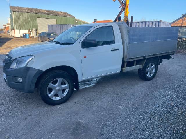 Isuzu D-max 2.5TD Single Cab 4x4 Pick Up Diesel White