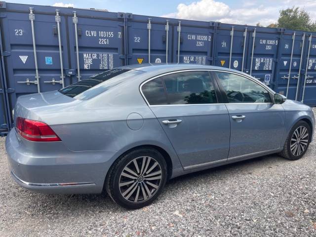 2012 Volkswagen Passat 2.0 TDI Bluemotion Tech Sport 4dr