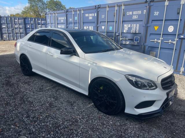 Mercedes-Benz E Class 3.0 E350 BlueTEC AMG Night Edition 4dr 9G-Tronic Saloon Diesel White