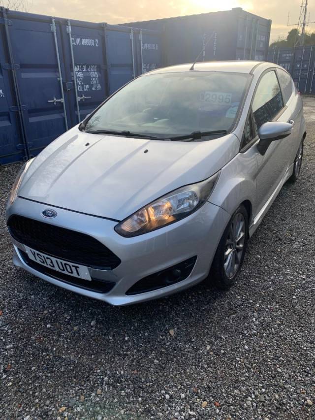 2013 Ford Fiesta 1.6 TDCi Sport Van
