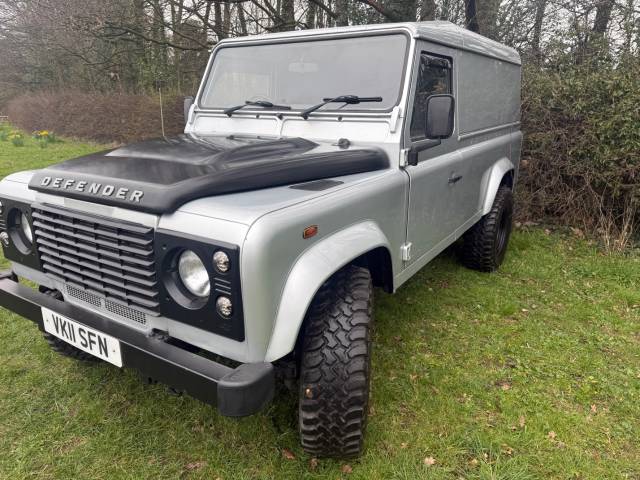 2011 Land Rover Defender 110 2.4 Hard Top TDCi