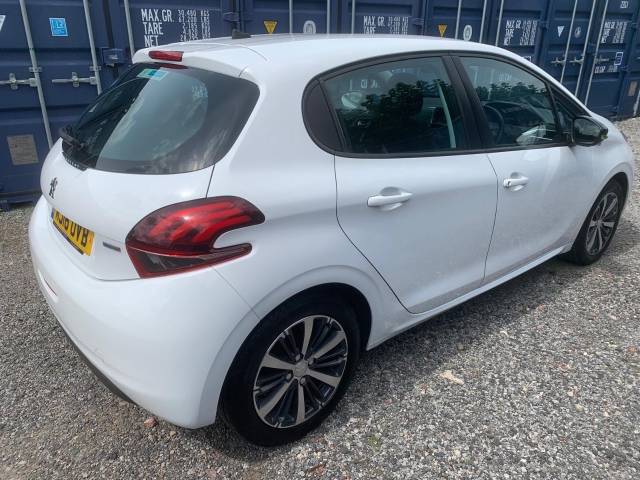 2016 Peugeot 208 1.2 PureTech XS-Lime 5dr